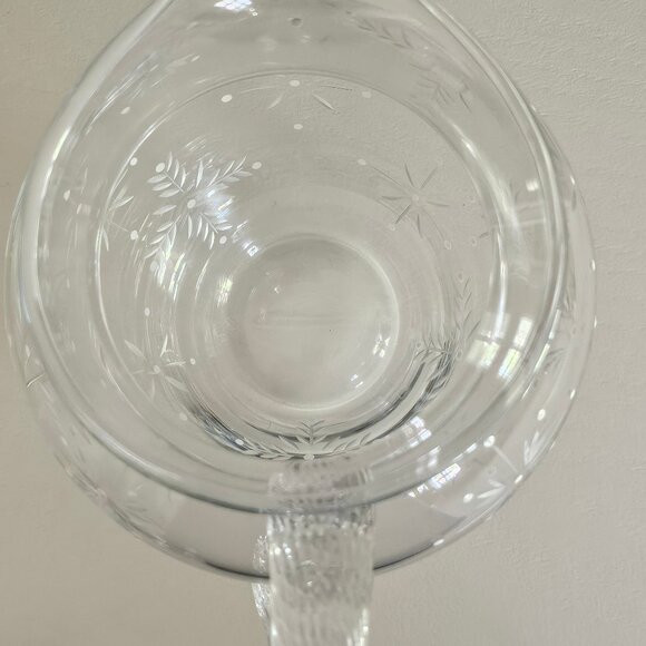 New Gorgeous Celebrations Snowflake Mouth Blown Hand Cut Hand Painted Pitcher - Picture 7 of 12